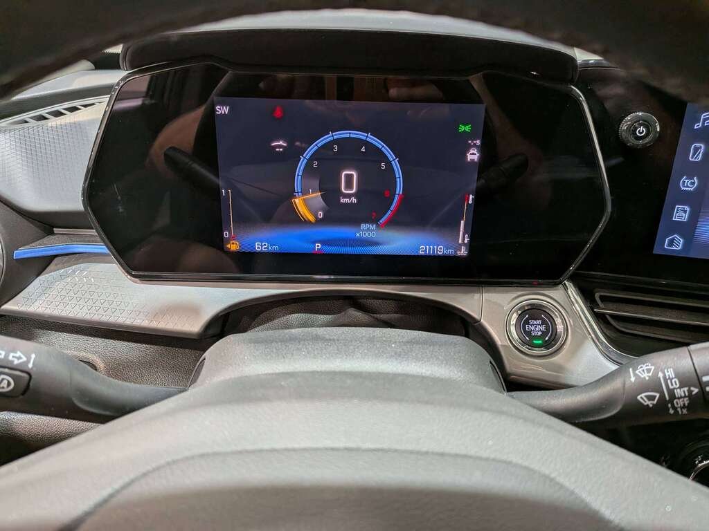 Chevrolet Trax FWD 4dr LT 2025 Gris Val-David - photo #14