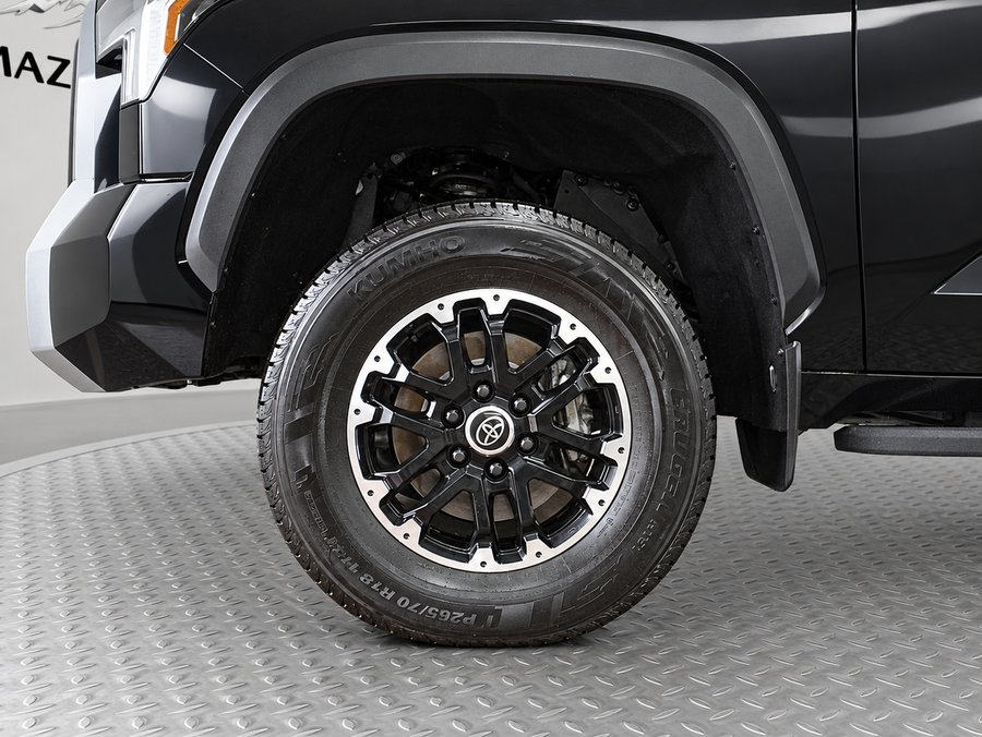 2022 Toyota Tundra Limited Black