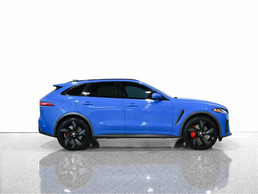 Jaguar F-PACE P550 SVR 2023 Bleu