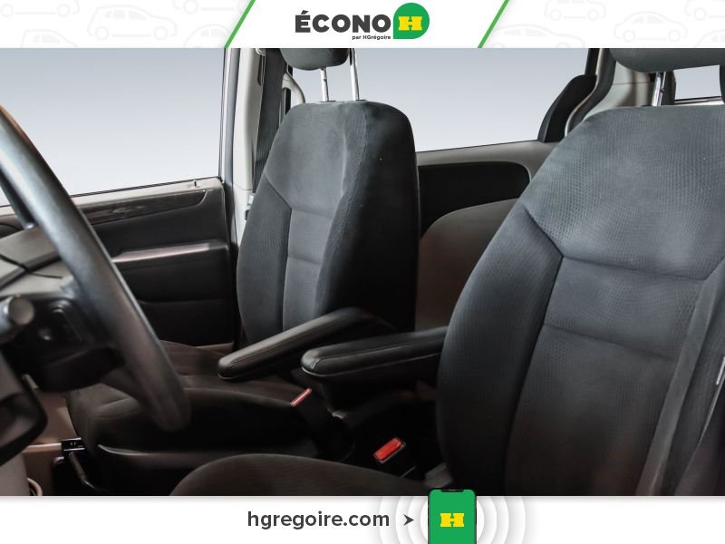 2015 Dodge GR Caravan Gold Blainville - photo #15