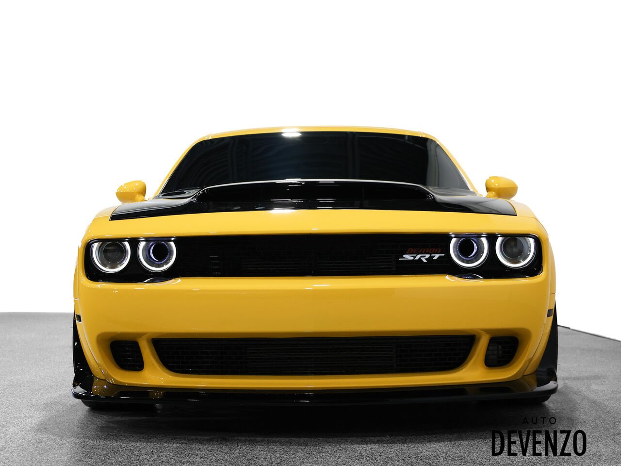 2018 Dodge Challenger Yellow Saint-Eustache - photo #5