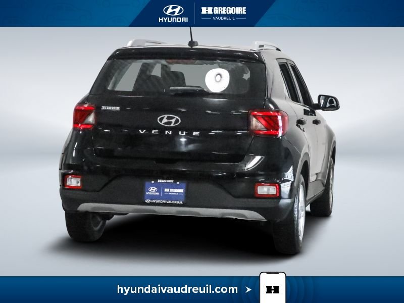 Hyundai Venue 2024 Noir Blainville - photo #10