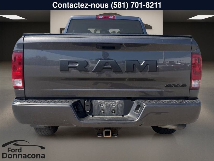 2019 RAM 1500 Classic 2019 Grey