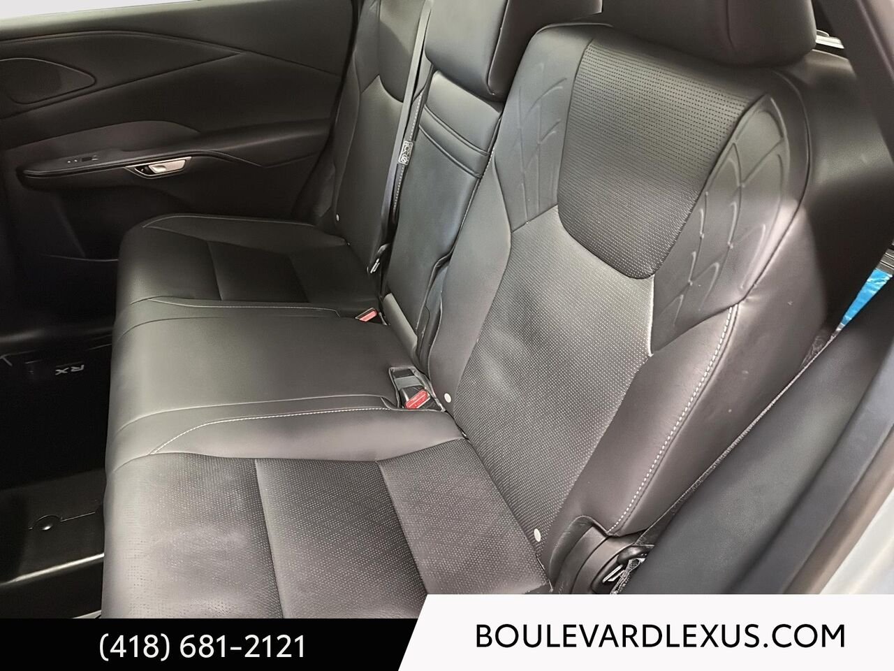 Lexus RX 601184 | RX 350 LUXE TI 2026 Argent Québec - photo #17