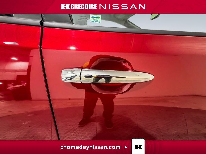 2023 Nissan Leaf Red Saint-Eustache - photo #12