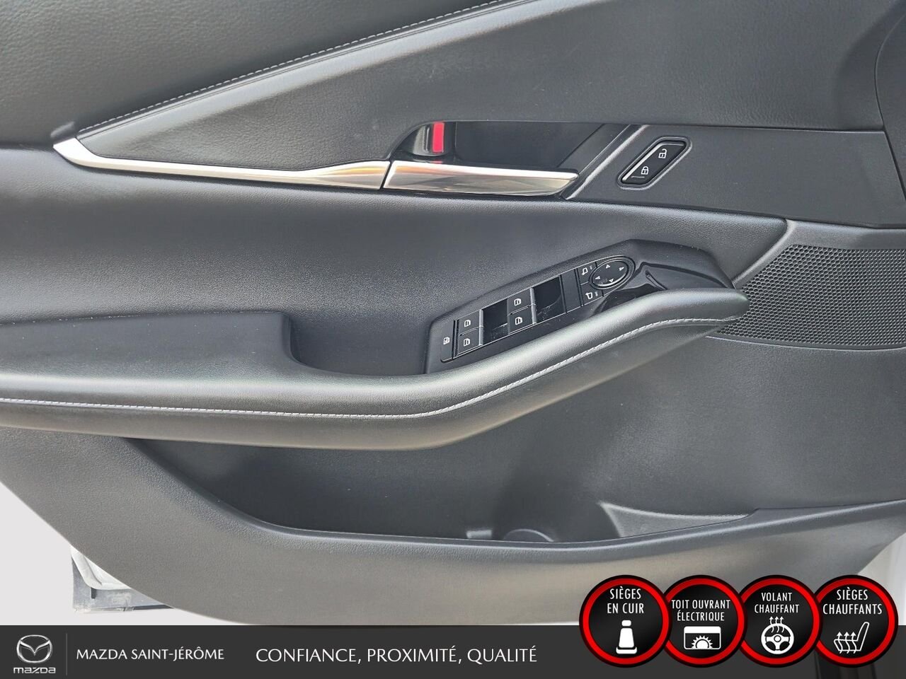 Mazda CX-30 GS LUXURY | 1 PROPRIÉTAIRE | JAMAIS ACCIDENTÉ | CUIR | TOIT OUVRANT | AWD 2025 Blanc Saint-Jérôme - photo #11