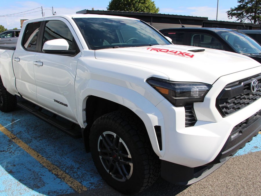 2025 Toyota Tacoma 2025 White