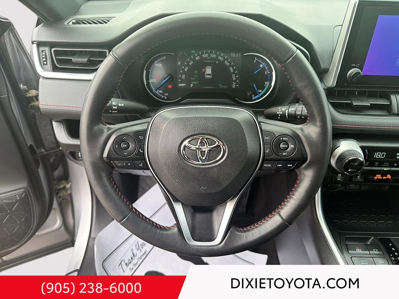 2024 Toyota RAV4 Prime PRIME SE AWD / PLUG-IN HYBRID / HEATED SEATS / MOONROOF / ALLOY WHEELS / CARPLAY AND ANDROID AUTO Silver Mississauga - photo #11