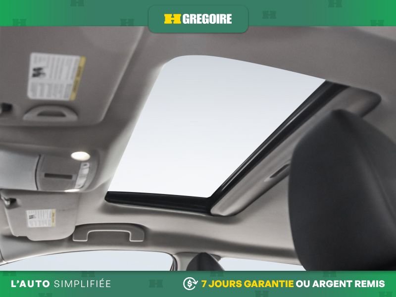 2023 Nissan Qashqai Red Laval - photo #11