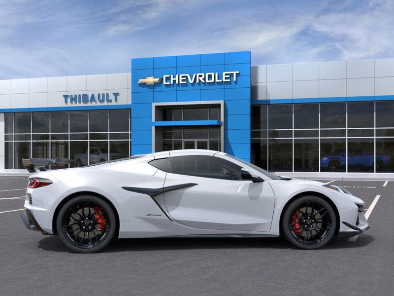 CHEVROLET Corvette 3LZ 2025 Blanc arctique Saint-Eustache - photo #4