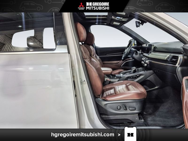 2023 Kia Telluride White Laval - photo #16