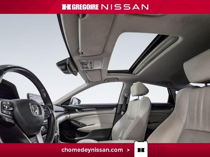 Honda Accord CL7288 | Touring * Cuir * Toit * Mag * Volant Chauffant 2018 Blanc Laval - photo #16