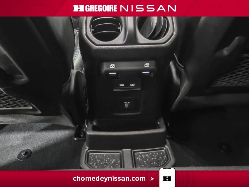 2022 Jeep Wrangler Grey Laval - photo #25
