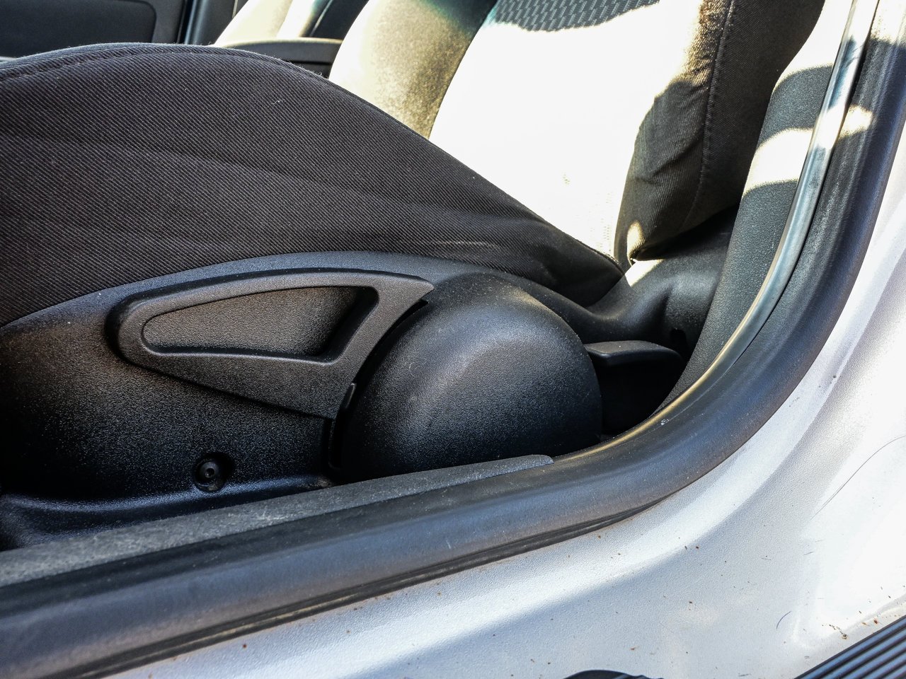 2009 Chevrolet Cobalt 4dr Sdn LT w/1SB Grey Sherwood Park - photo #17