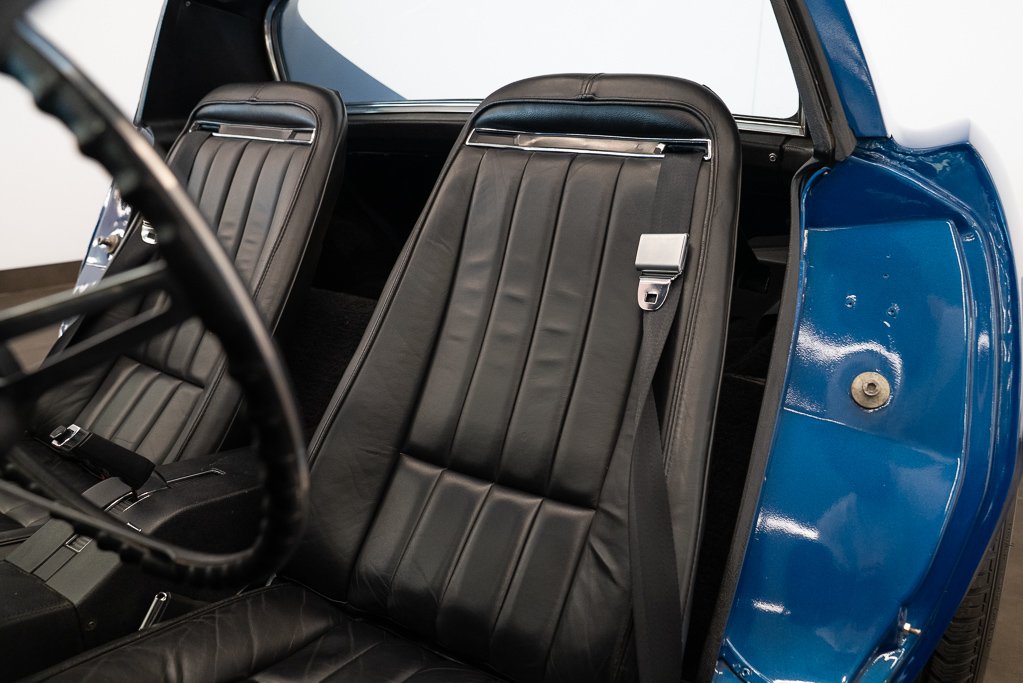 1970 Chevrolet Corvette Blue Montreal - photo #42