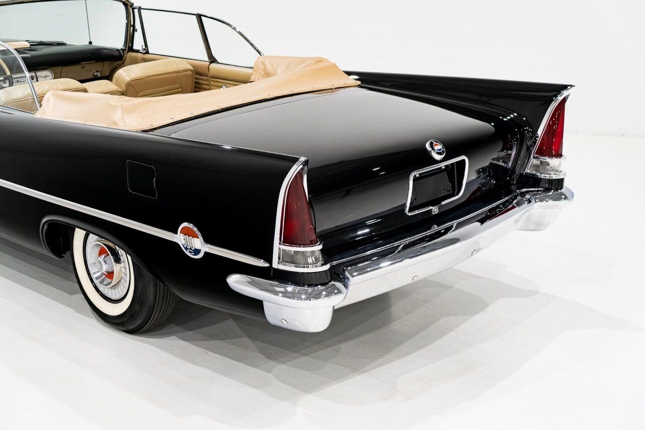Chrysler 300C 1 of 474 convertibles produced **PRICE IN USD** 1957 Noir Montréal - photo #26