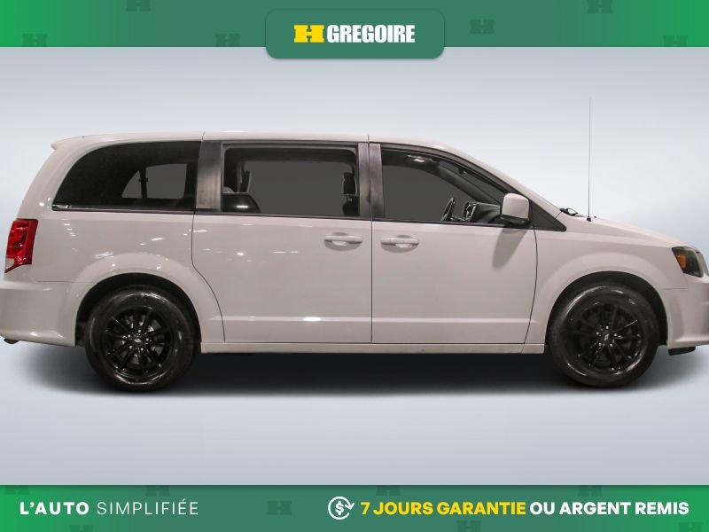 2020 Dodge GR Caravan White Laval - photo #10