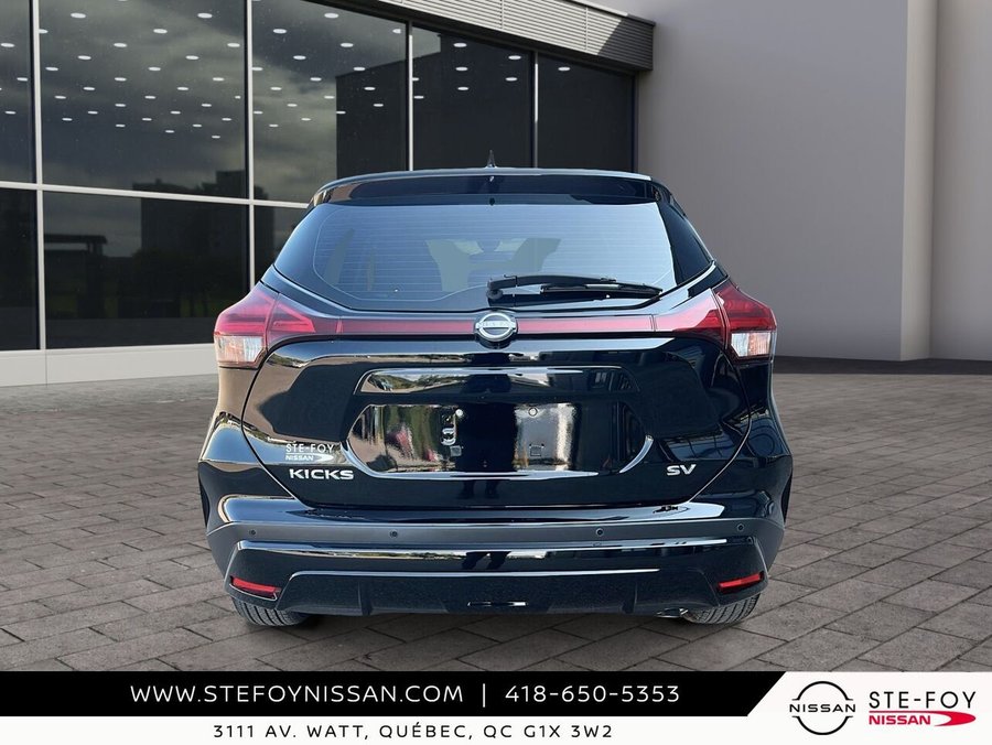 2024 Nissan Kicks SV TA 2024 Black