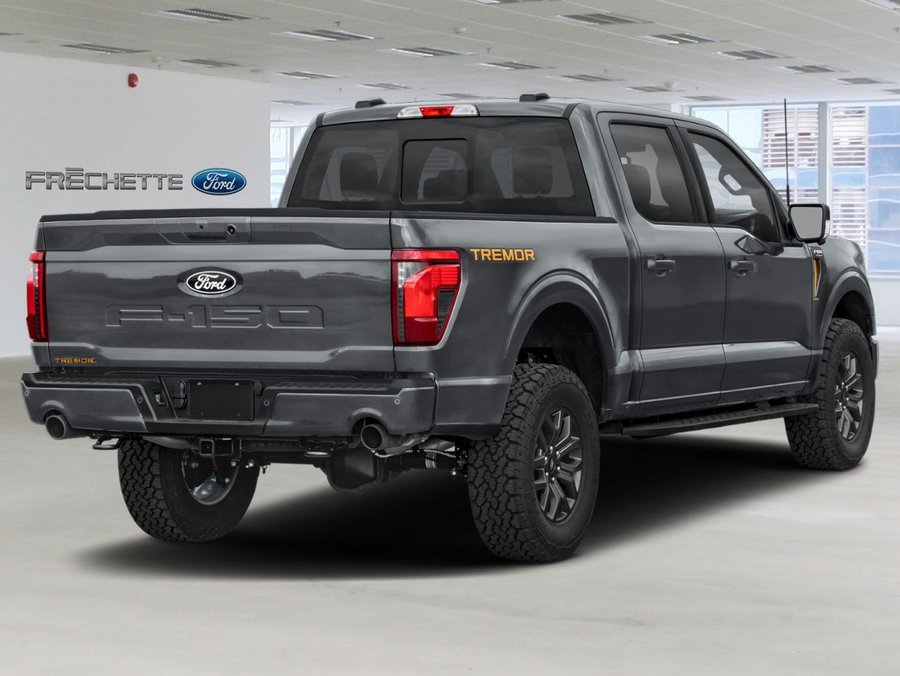 2026 Ford F-150 Tremor cabine SuperCrew 4RM caisse de 5,5 pi Carbonized Grey Metallic