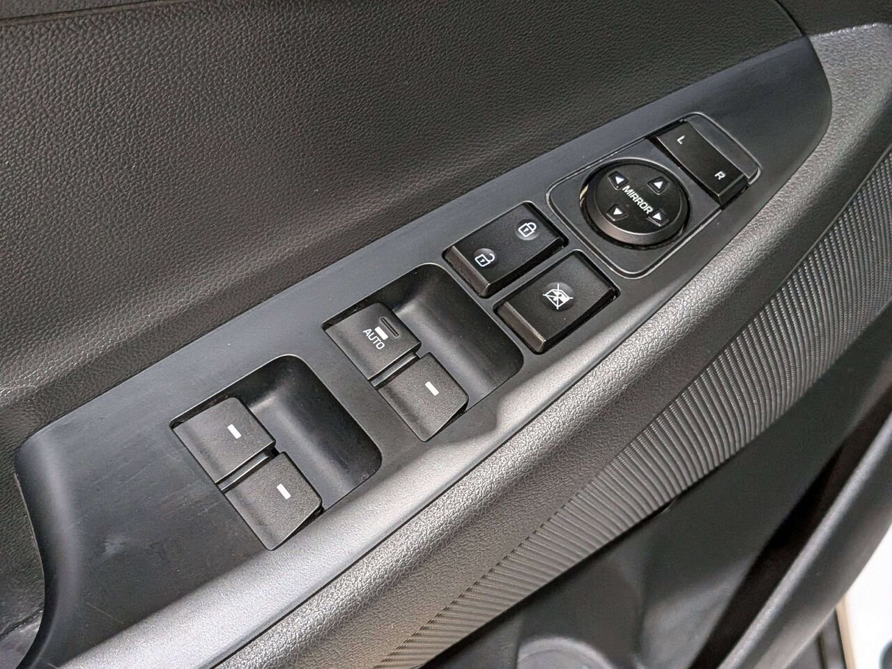 2020 Hyundai Tucson Preferred AWD w/Trend Package White Val-David - photo #33