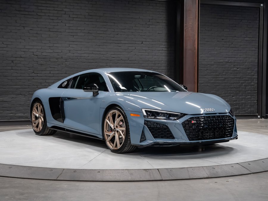 2023 Audi R8 Coupe V10 performance | Full Front PPF | RWD | Clean Carfax Grey