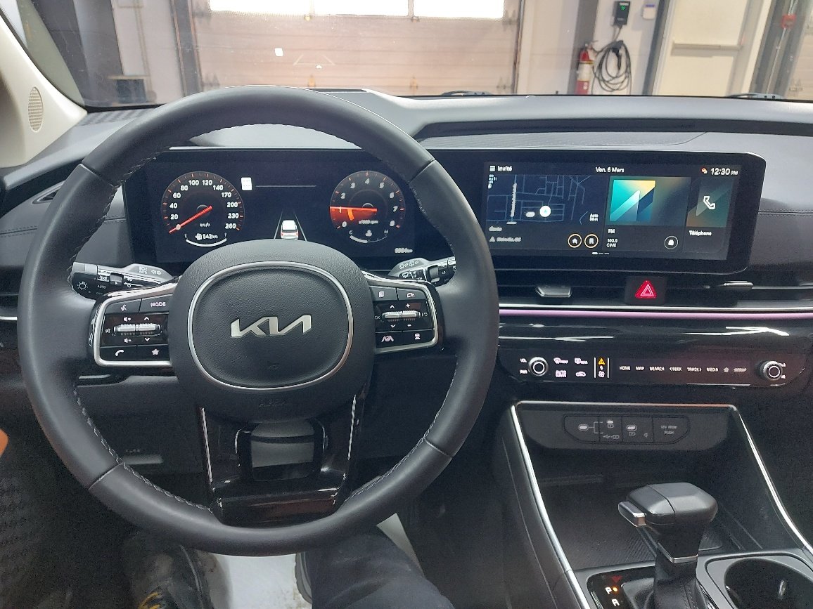 2026 KIA Carnival Snow White Pearl Blainville - photo #20