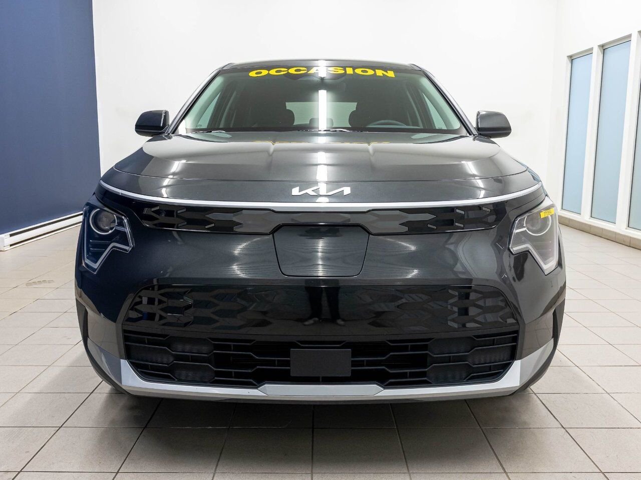 Kia Niro EV WIND *NAV* SIÈGES CHAUFF REG ADAPT ALERTES *BAS KM 2026 Gris Saint-Jérôme - photo #4