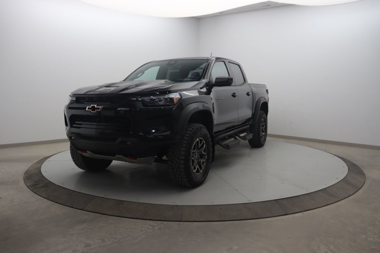 2024 Chevrolet Colorado VIN 1GCPTFEK8R1162906 Black Baie-Comeau - photo #0