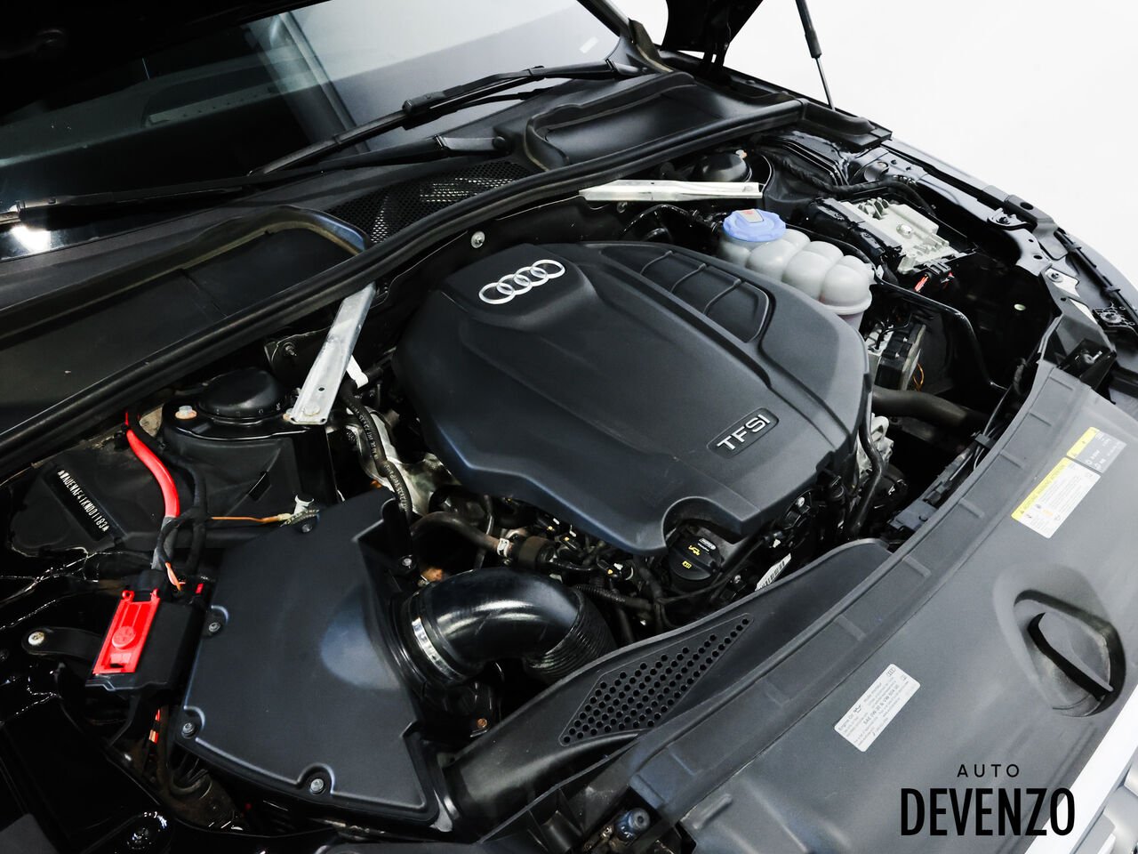 2019 Audi berline A4 Black Saint-Eustache - photo #17