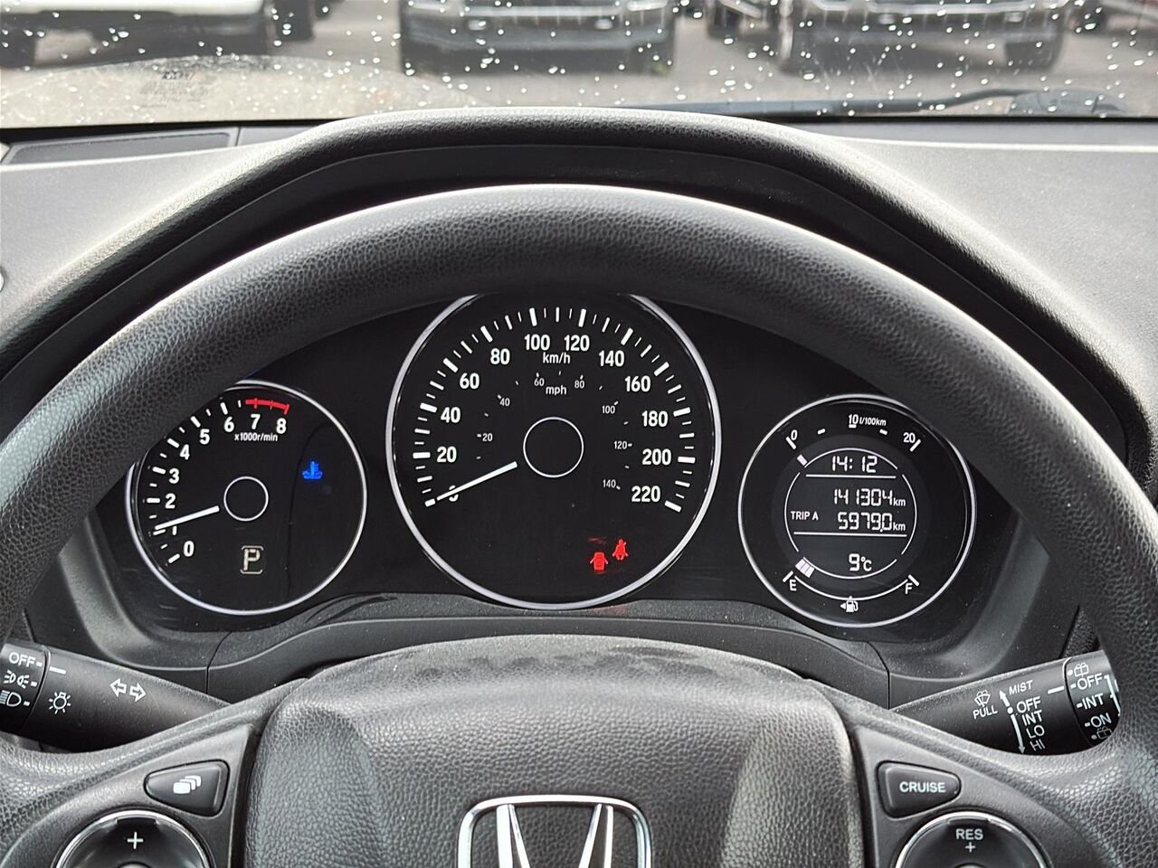 2017 Honda HR-V LX 2RM | BD0442 White Granby - photo #9