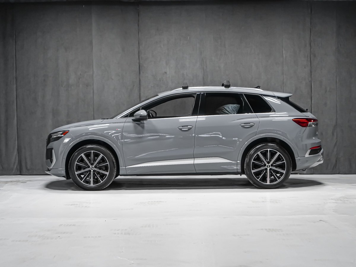 Audi Q4 e-tron 2023 Gris Montréal - photo #2