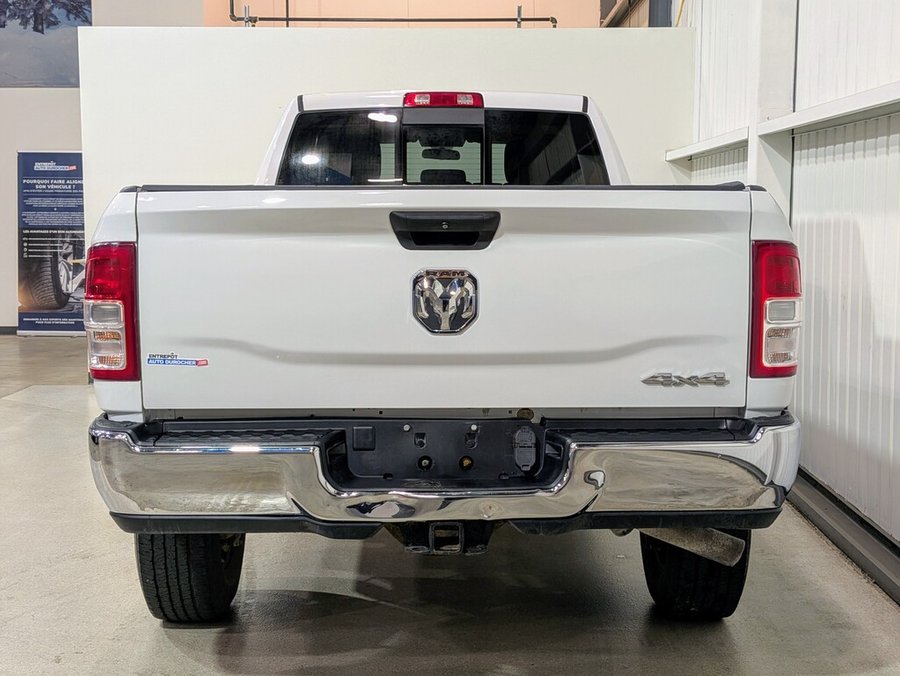 Ram 2500 Tradesman 4x4 Crew Cab 8' Box 2019 Blanc