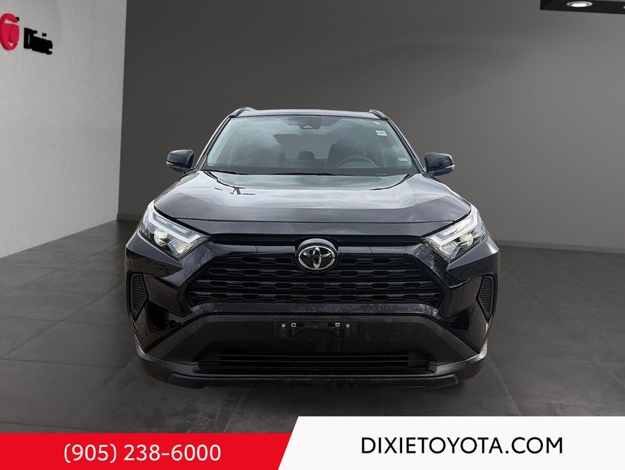 2025 Toyota RAV4 XLE AWD Black