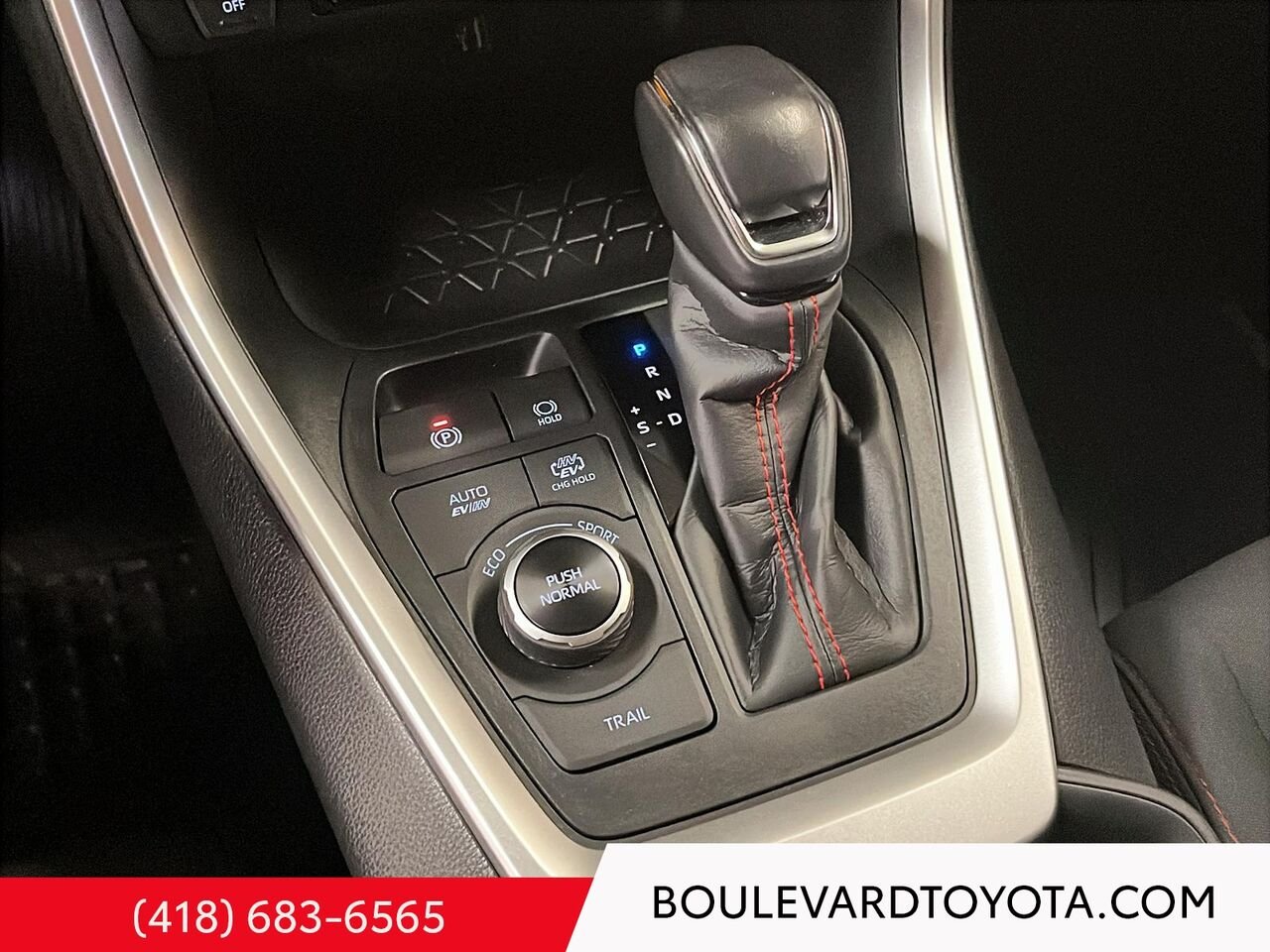 Toyota RAV4 PRIME 100266A-57 | SE 2024 Noir Québec - photo #17