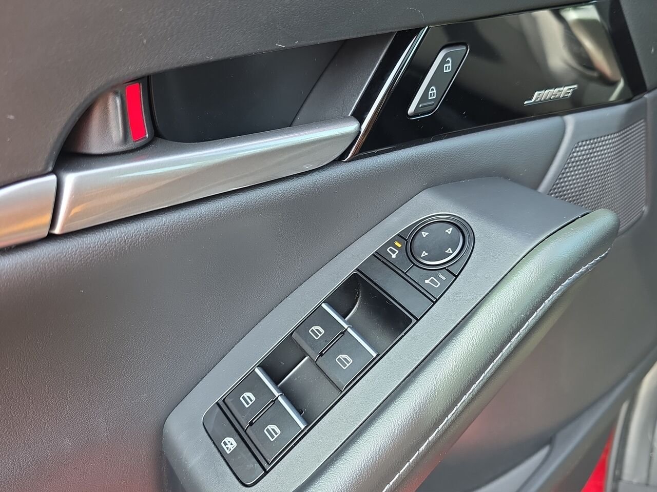 2026 Mazda CX-30 GT, awd, toit ouvrant, Écran 360 degré, Navigation, chargeur sans fil pour cellulaire Soul Red Crystal Metallic Val-David - photo #17