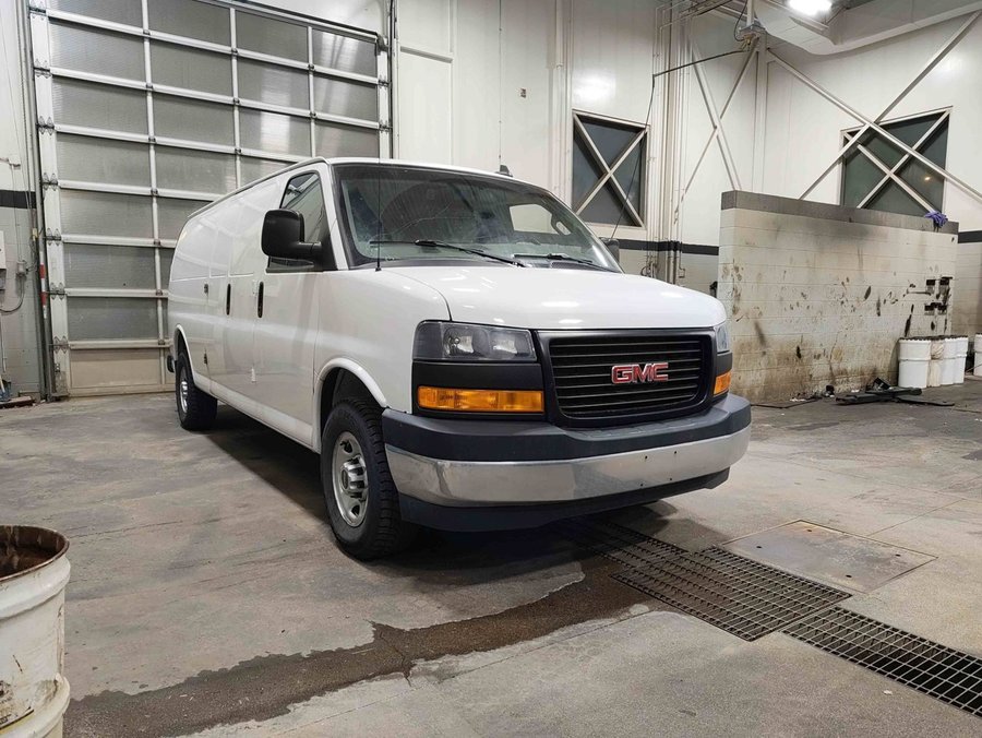 2021 GMC Savana Cargo Van 2500 V6 155 | Remote Entry | Backup Camera White
