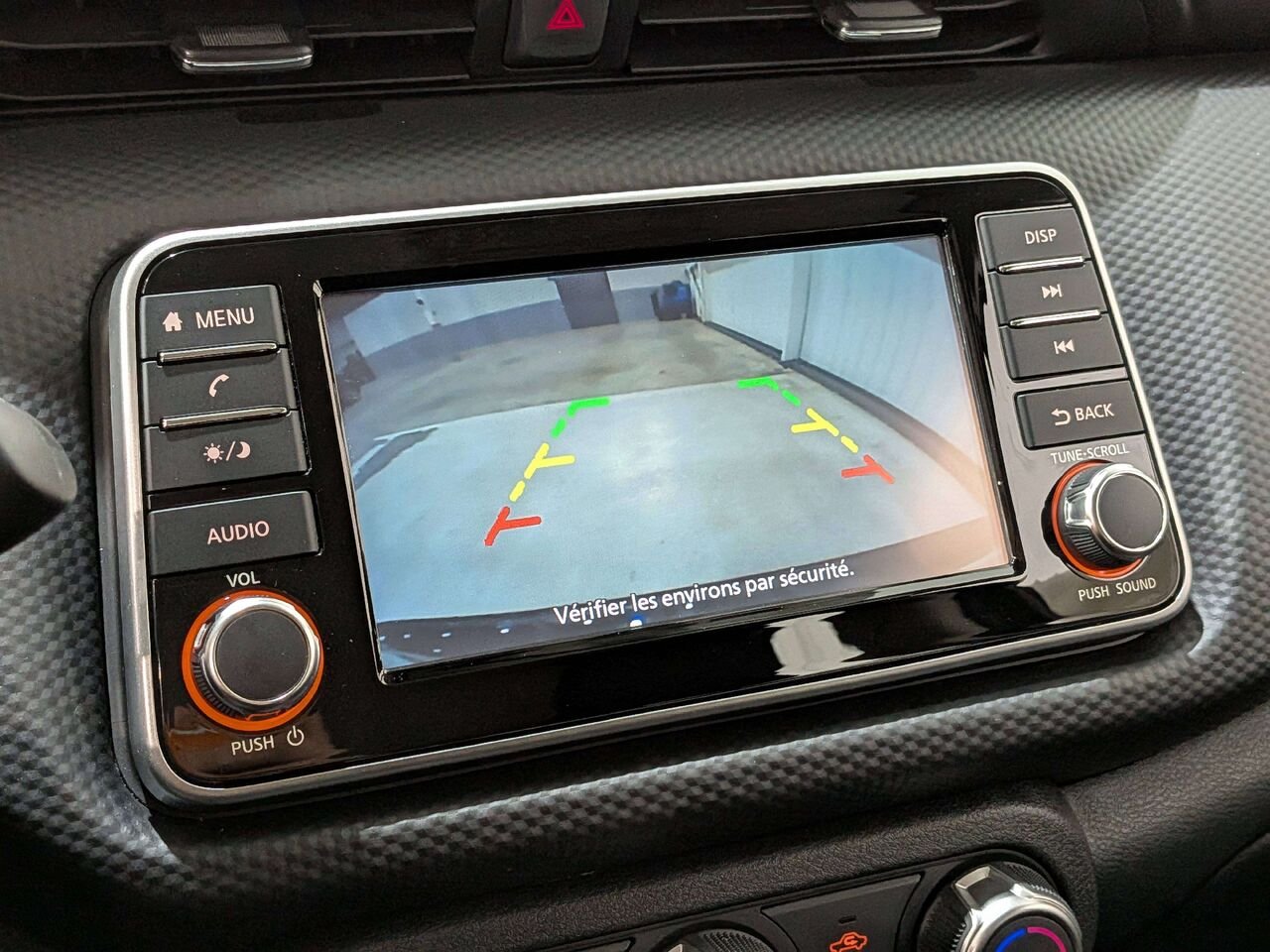 2024 Nissan Kicks S FWD Black Val-David - photo #2