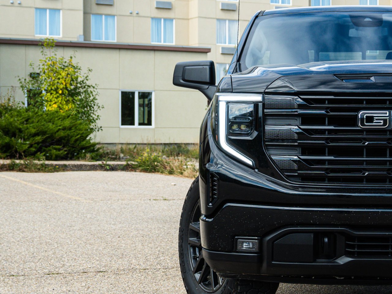 2024 GMC Sierra 1500 4WD Crew Cab 147 Elevation Black Sherwood Park - photo #6