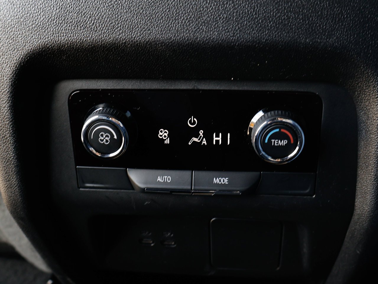 2026 Chevrolet Traverse AWD 4dr LT Grey Sherwood Park - photo #25