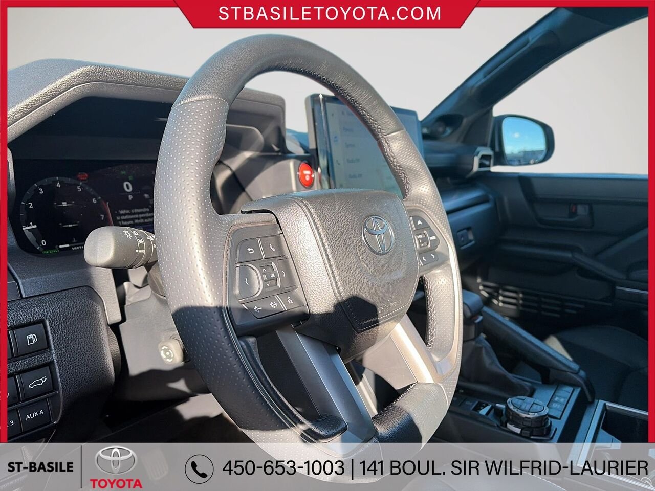 TOYOTA 4RUNNER TRD HORS ROUTE HYBRIDE 2025 Blanc Saint-Basile-le-Grand - photo #14