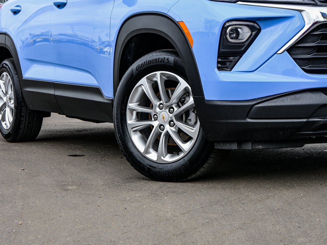 2024 Chevrolet Trailblazer AWD 4dr LS Blue Sherwood Park - photo #5