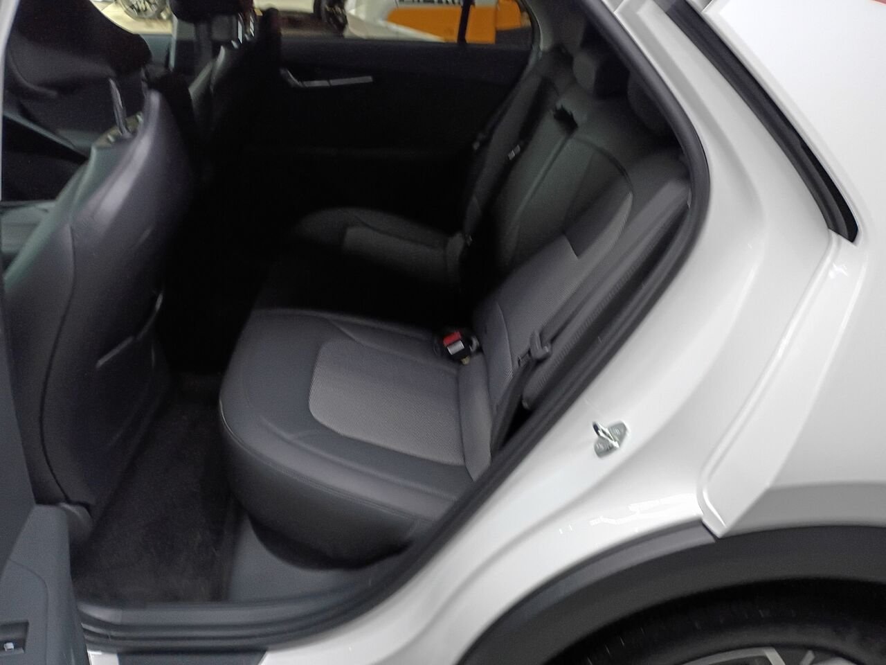 2023 Kia Niro électrique White Blainville - photo #16
