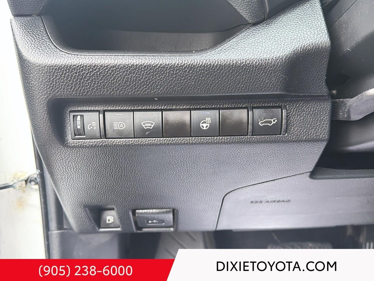 2023 Toyota RAV4 Hybrid XLE AWD / CLEAN CARFAX / HEATED SEATS / MOONROOF / ALLOY WHEELS / CARPLAY AND ANDROID AUTO White Mississauga - photo #12