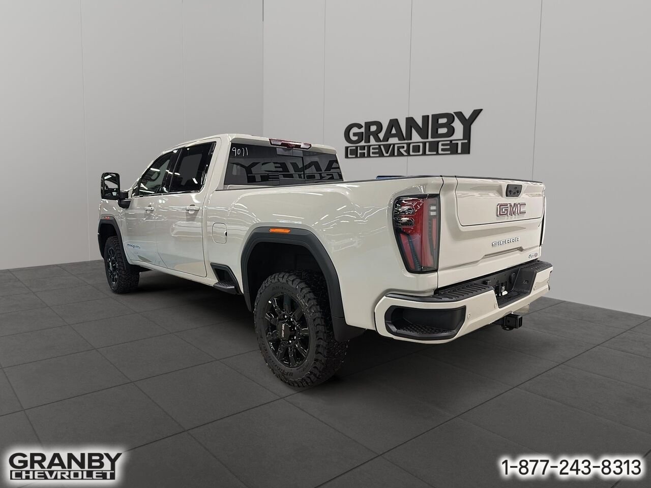 2026 GMC Sierra 2500HD K2500 HD SIERRA CREW CAB AT4 STD/BOX DURAMAX (4SB) | 26-1151 COASTAL DUNE Granby - photo #6
