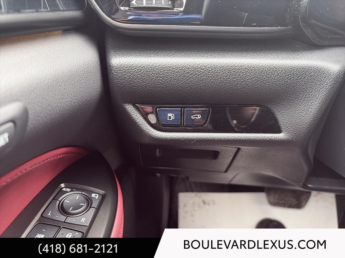 2023 Lexus NX Silver Quebec - photo #35