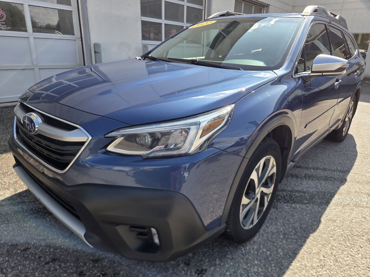 2022 SUBARU OUTBACK Blue Mont-Laurier - photo #0
