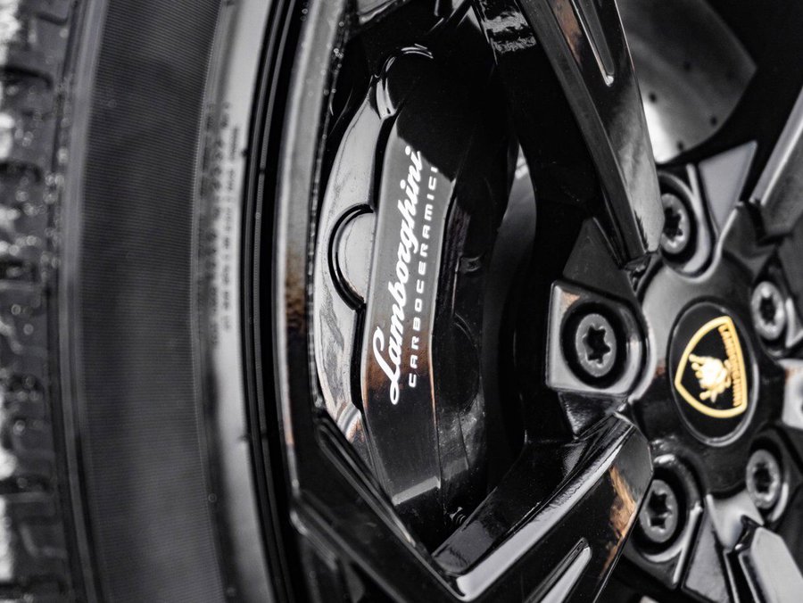 2020 Lamborghini Urus 2020 White