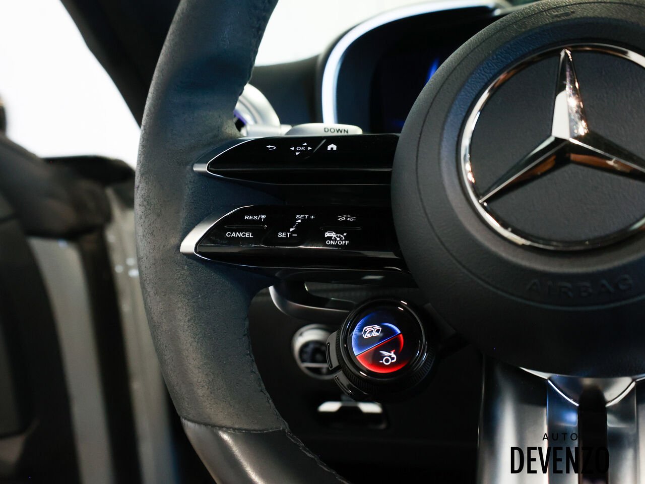 2022 Mercedes-Benz SL Grey Saint-Eustache - photo #13