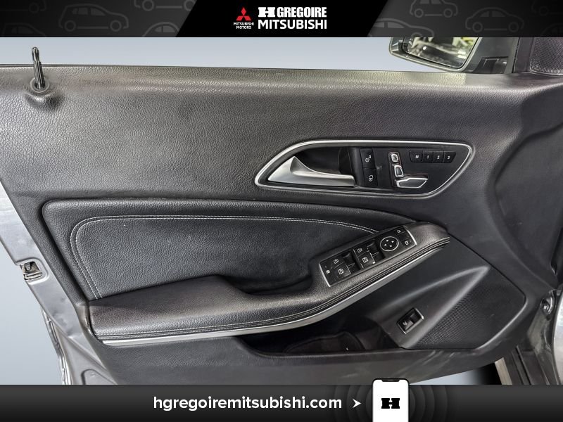 2018 Mercedes Benz CLA Grey Saint-Eustache - photo #12