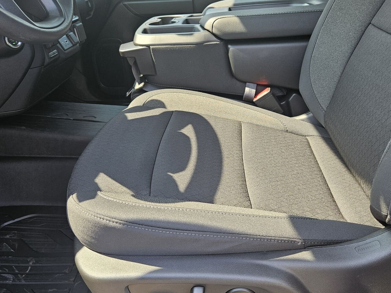 GMC Sierra 1500 Pro cabine multiplace 4RM 157 po 2026 Noir onyx Thetford Mines - photo #13